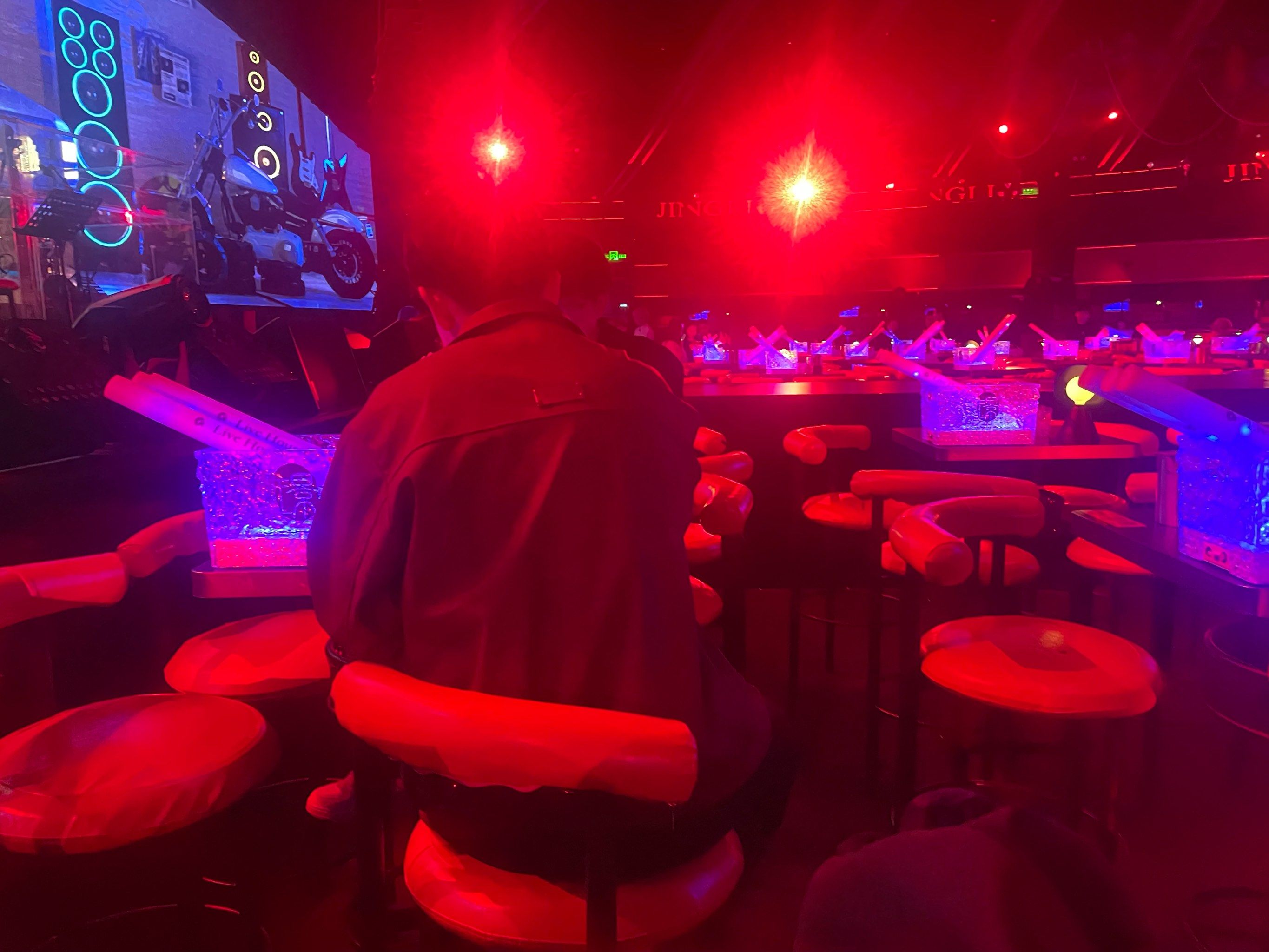 阜阳商务ktv消费攻略-界首市ktv预订